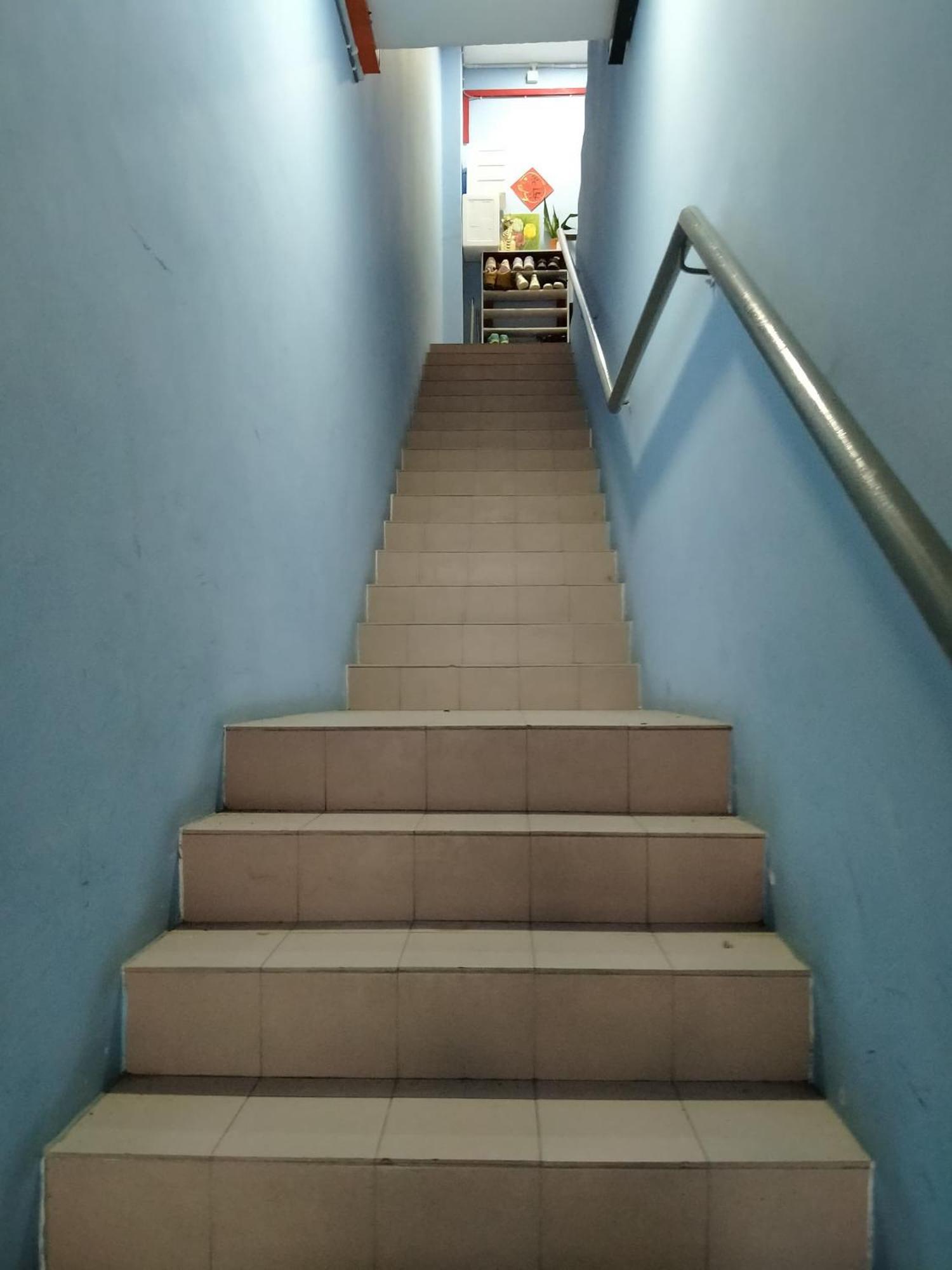 Moon Eleven Hostel Near Klia & Klia2 Sepang Bagian luar foto
