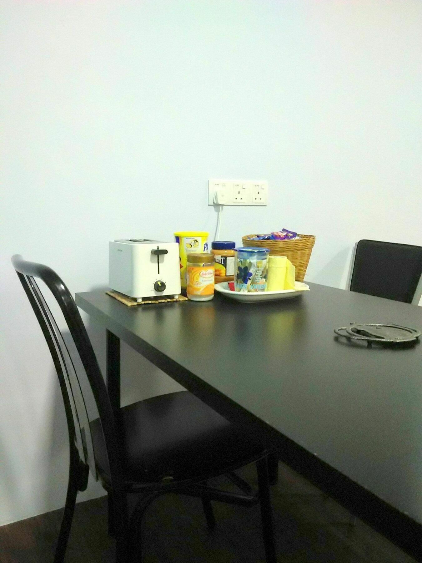 Moon Eleven Hostel Near Klia & Klia2 Sepang Bagian luar foto