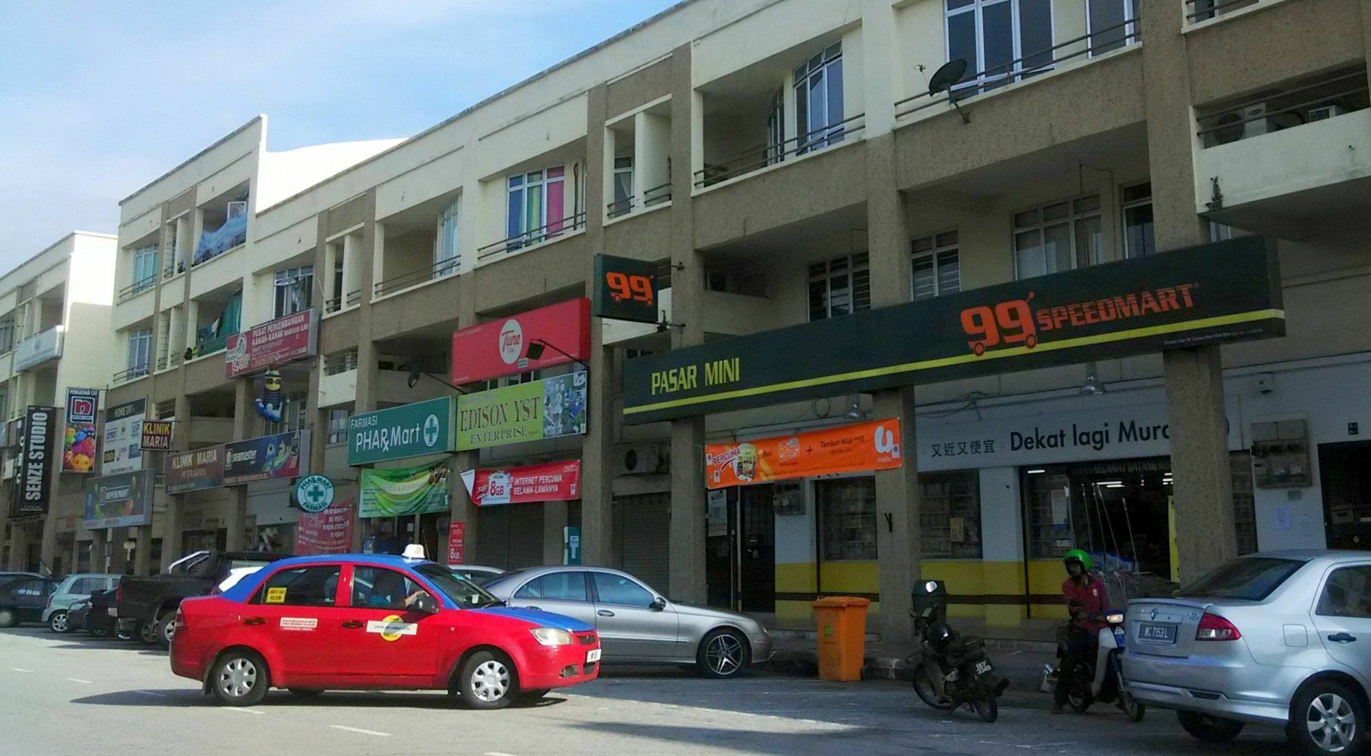 Moon Eleven Hostel Near Klia & Klia2 Sepang Bagian luar foto